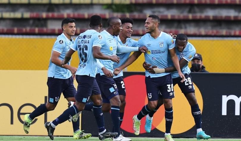 ¿Quieren al 'Principe del gol'? Aseguran que Colo Colo pelea por fichar a destacado delantero panameño