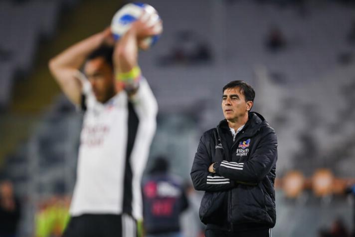 Colo Colo va con equipo estelar: Las novedades que prepara Quinteros para sorprender a Ñublense en Chillán