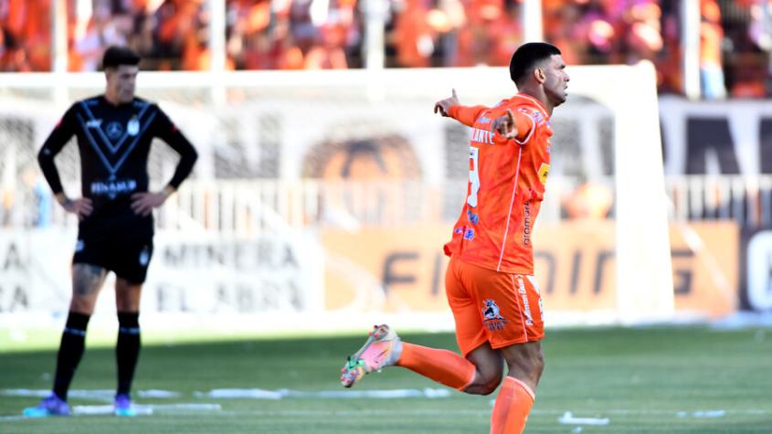 David Escalante estaría siendo seguido desde Colo Colo: "Estamos en carpeta"