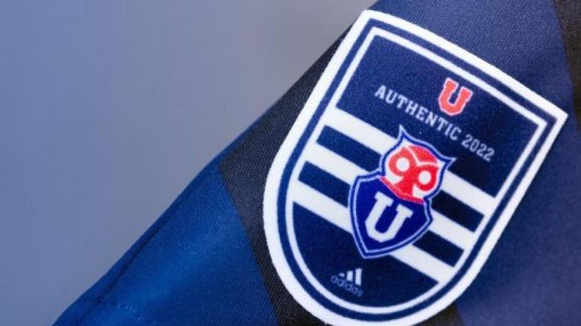 FOTOS| Estilo retro: Universidad de Chile presentó su tercera camiseta inspirada en el modelo de 1987