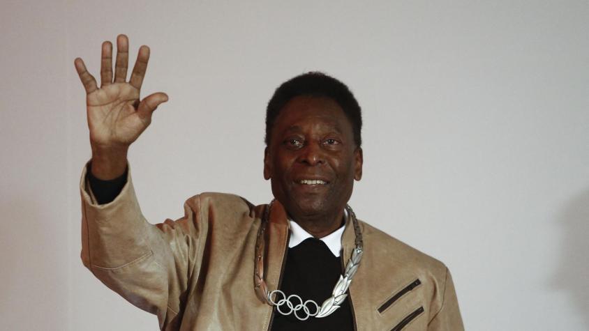 Pelé reaparece tras ser hospitalizado de urgencia y aclaró su verdadero estado de salud
