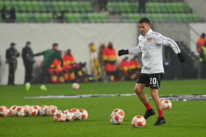 Bayer Leverkusen busca a figura de Boca Juniors ante la posible salida de Charles Aránguiz