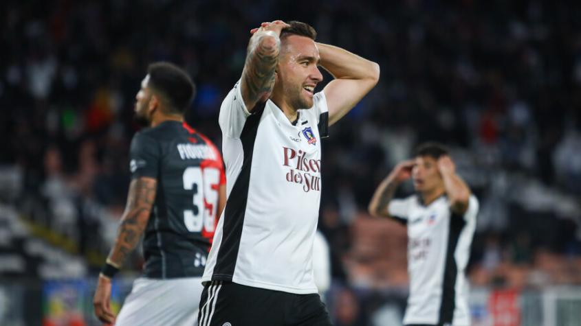 "Llega Matías Zaldivia y...": Hinchas de la U rayaron el CDA con brutal amenaza a Azul Azul