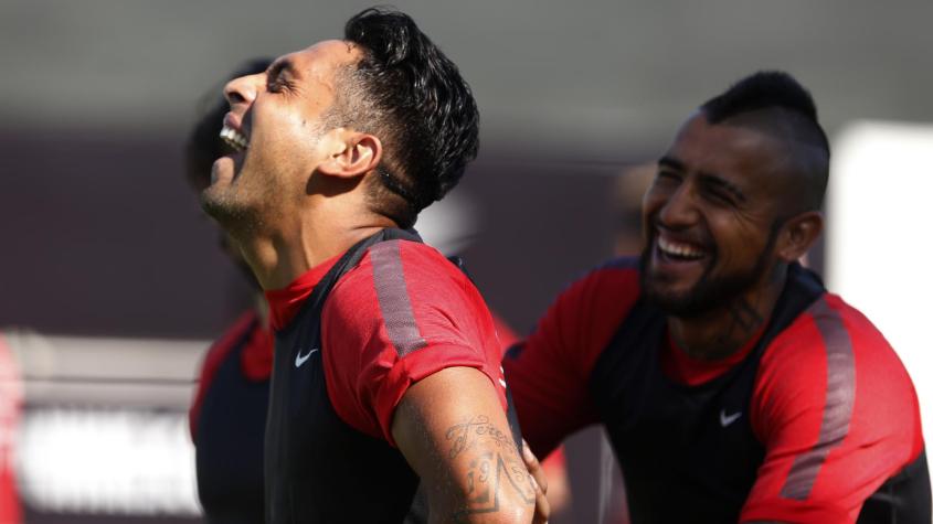 Gonzalo Jara recordó 'las mufas' de Arturo Vidal y las ganas de decirle : "Déjate de hablar hue..."