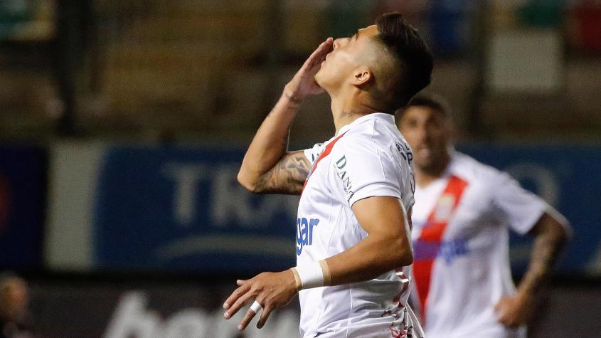 Aseguran que la U está peleando con Ñublense por contratar a Bayron Oyarzo