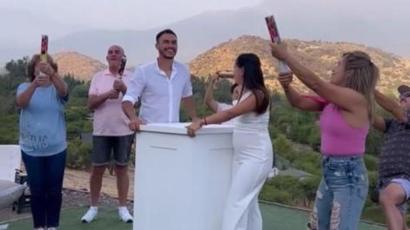 Gabriel Suazo y su novia celebraron a lo grande la 'gender reveal' de su primogénito