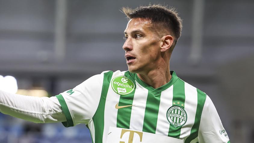 Estuvo en River Plate y lo quiso la U: Colo Colo busca a Carlos Auzqui para reemplazar a Gabriel Costa