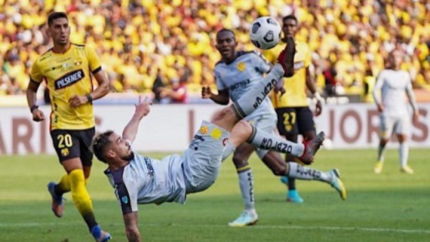 Colo Colo busca al goleador del fútbol ecuatoriano ante la inminente salida de Juan Martín Lucero