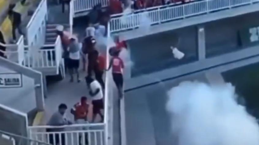 VIDEO | Hinchas de San Luis de Quillota y Unión La Calera protagonizaron incidentes en el Clásico amistoso en el Lucio Fariña
