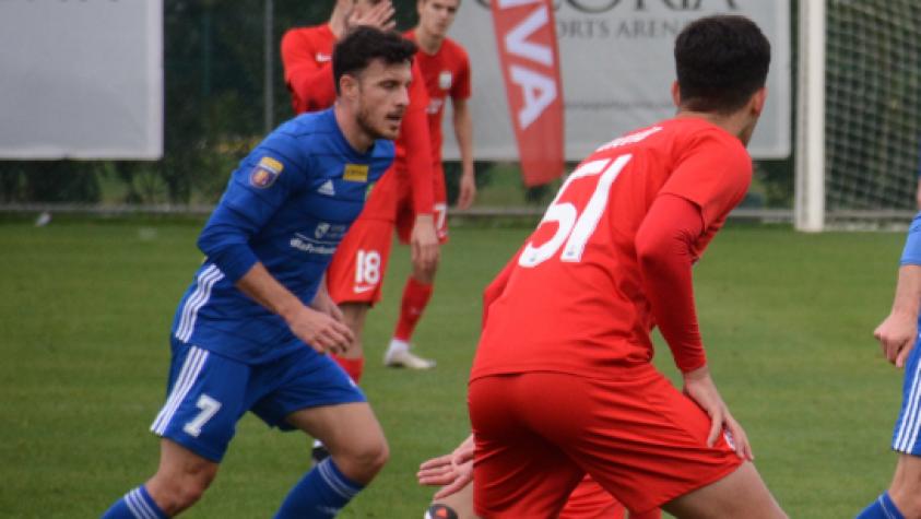 VIDEO | Ángelo Henríquez se lució con doblete en el triunfo amistoso de Miedz Legnica sobre Neftchi Baku