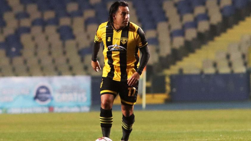 Sanhueza no escondió su deseo: "Me gustaría cumplir mi sueño de retirarme con Santiago Wanderers"