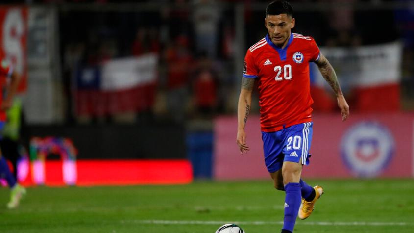 "Buscan un jugador joven": Gigante del continente rechazó fichar a Charles Aránguiz para disputar la Copa Libertadores
