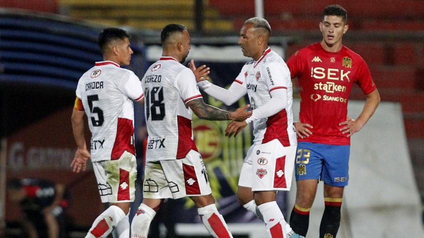Ñublense confirmó su poderío y sobrepasó a Unión Española en el debut del Campeonato Nacional
