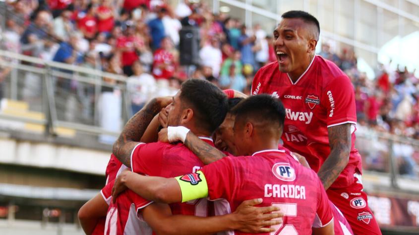 ¡Final de infarto! Ñublense sigue en lo más alto tras vencer a Magallanes en Chillán