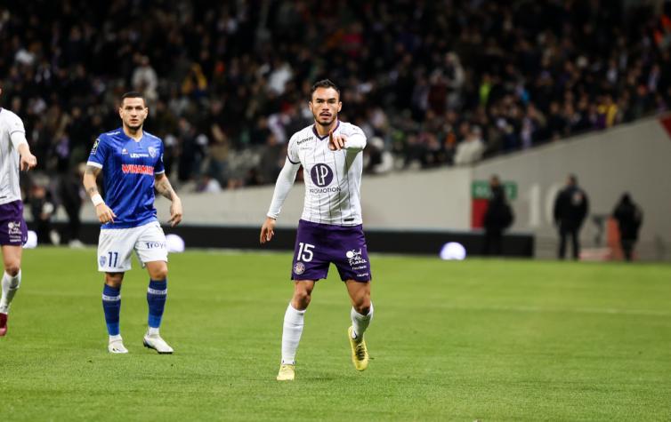 Los impresionantes números de Gabriel Suazo en su primera titularidad con el Toulouse