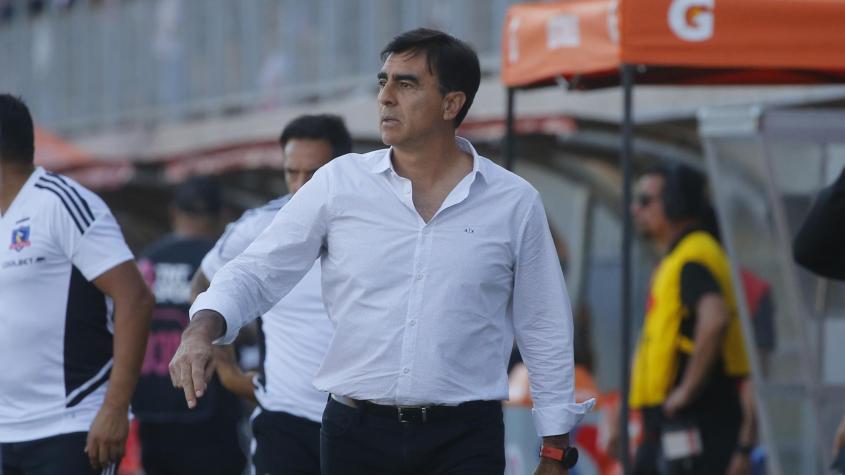 Gustavo Quinteros condena la expulsión de Maximiliano Falcón: “Por estas cosas corren riesgo de no volver a jugar pronto”