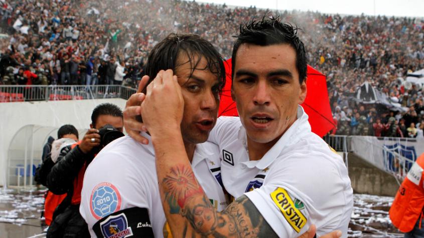 El impresionante récord que Esteban Paredes podría arrebatarle a Arturo Sanhueza en su retorno al profesionalismo