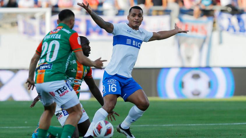 "No es menos que Enzo Fernández": Hinchas de la UC alucinan con el debut de Brayan Rovira en el fútbol chileno