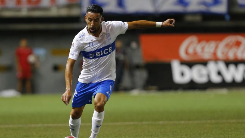 "Sigue en Reñaca": Los hinchas de la UC no le perdonaron el error a Mauricio Isla