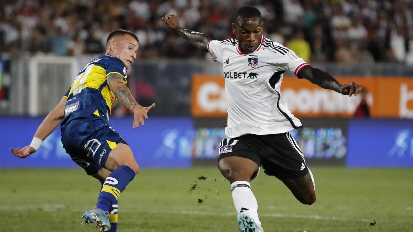 Fabián Castillo acaba con la paciencia de los hinchas de Colo Colo: "Es horrendo de malo"