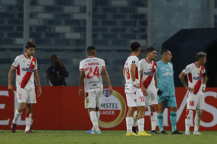 ¡Amargo debut en Copa Libertadores! Curicó Unido cayó con polémica en la agonía ante Cerro Porteño