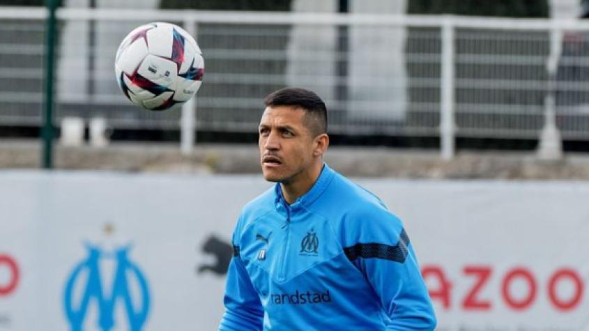 Ex tenista francesa liquida a Alexis Sánchez: "Gana 300 mil euros al mes y no puede hacerle un penal a un equipo de la Ligue 2"