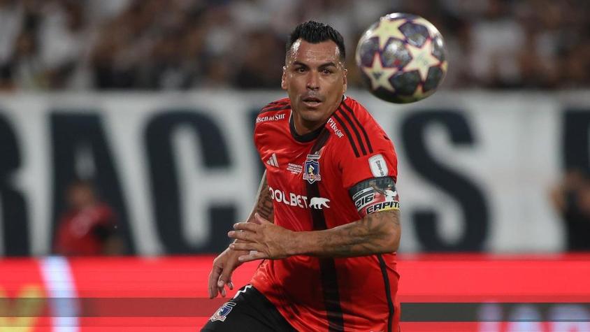 ¡Se despidió a lo grande! Esteban Paredes sumó minutos en la victoria de Colo Colo ante Colón de Santa Fe