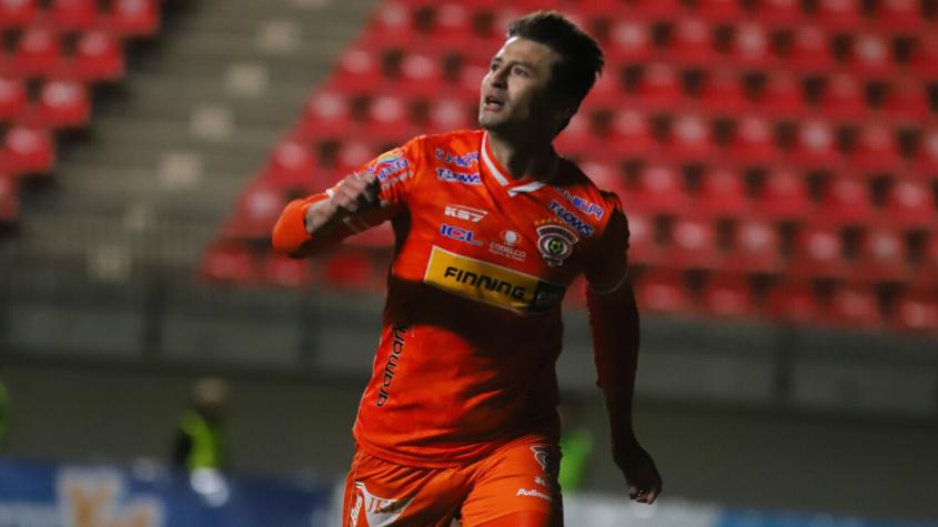 Roberto Gutiérrez sigue buscando club tras salir de Cobreloa: "Si no aparece algo, me retiro”
