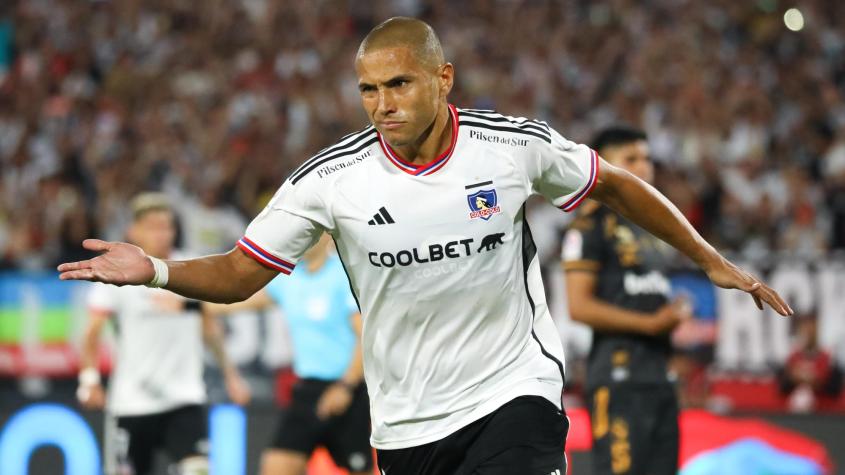 "Se lo dedicamos al indio...": El día que Leandro Benegas le dedicó burlescos cánticos a Colo Colo