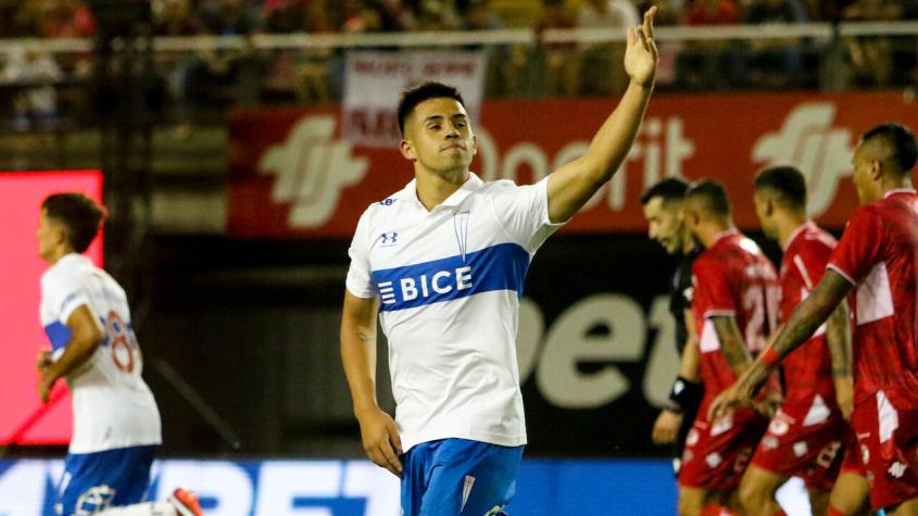 Líder en solitario: Universidad Católica venció a Ñublense en vibrante compromiso
