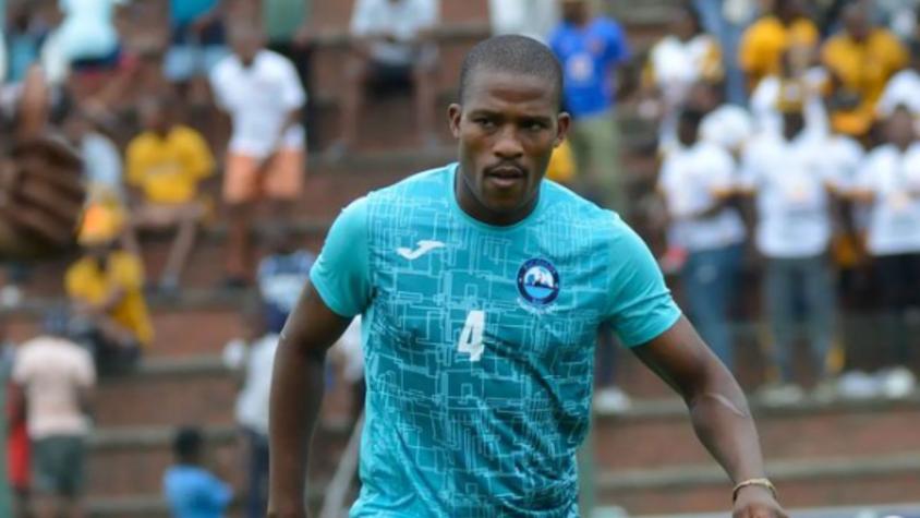 Muere futbolista sudafricano, Siphamandla Mtolo, tras sufrir un colapso en pleno entrenamiento