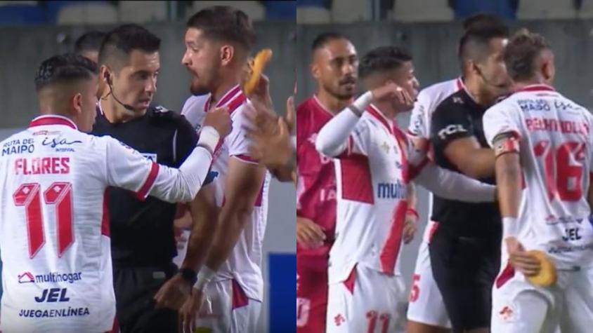 ¡Se pasaron! Lanzaron una sopaipilla en pleno partido entre Ñublense y Curicó Unido