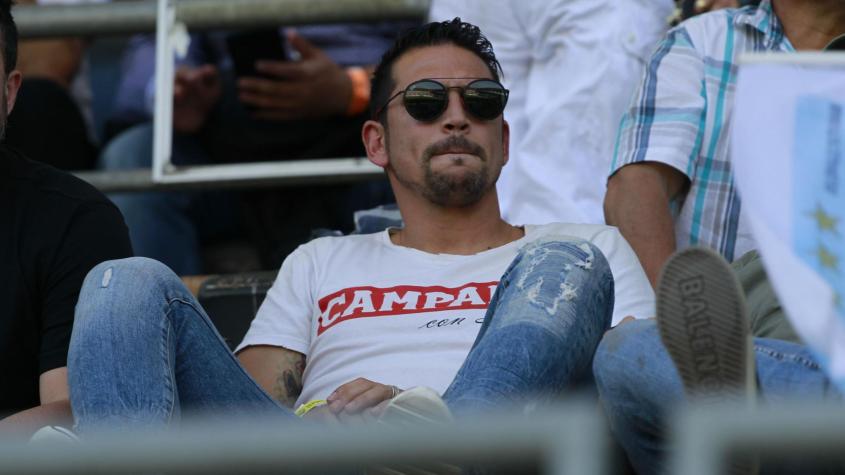 ¡Vuelve a las canchas! Mark González se olvidó del retiro y firmó en club de la Quinta Región