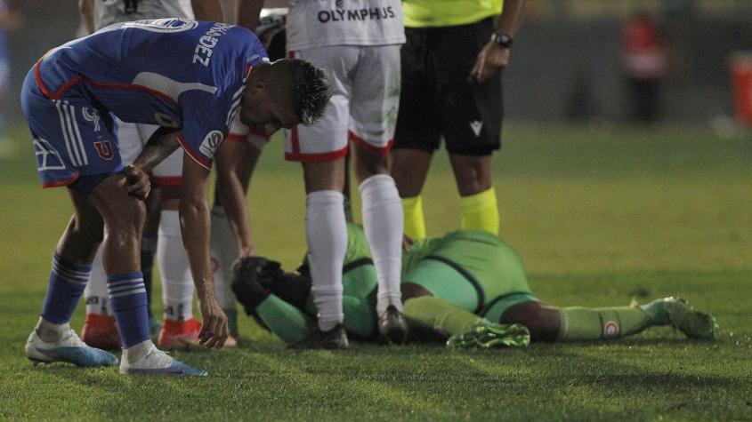 El láser, monedas y fuegos artificiales: el lapidario informe arbitral que complica a la U antes del Superclásico