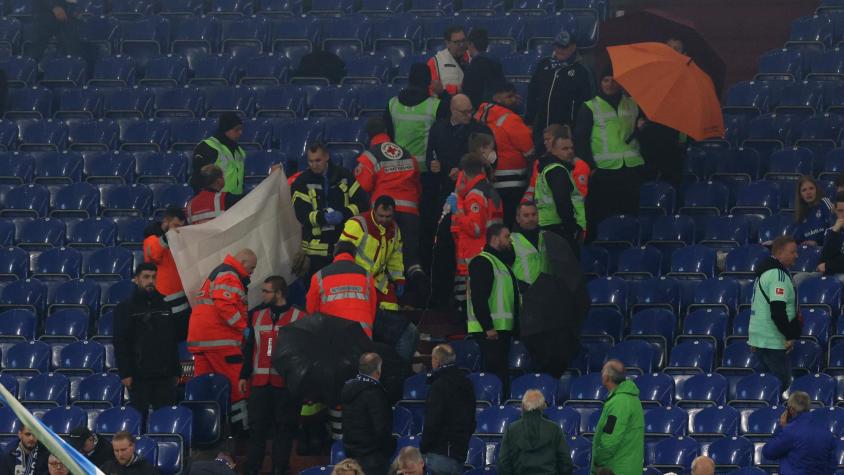 "El partido pasa a segundo plano": Hincha de Schalke 04 fallece en pleno duelo contra Bayer Leverkusen