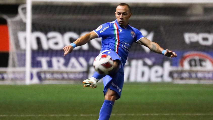 Una genialidad de Marcelo Díaz condena a Cobresal y le da una mano a la U