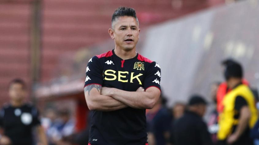 La feroz crítica de Gustavo Canales a los jóvenes futbolistas chilenos: “Buscan el último celular o seguidores en Instagram”