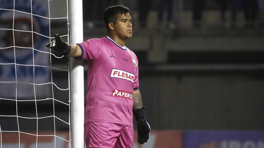 Julio Bórquez, el polémico arquero que casi eliminó a la UC en Copa Chile: "Siempre he batallado con el peso"