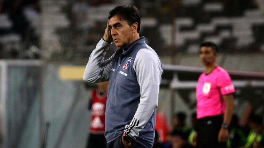 Problemas para Gustavo Quinteros: Las bajas que sufrirá Colo Colo para visitar a la UC en Santa Laura