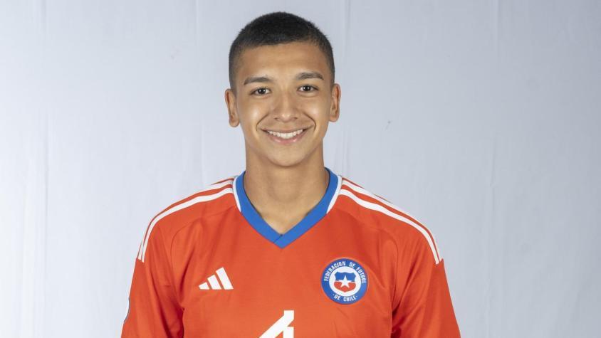 Se olvidó de Chile: Tomás Avilés borró todas sus fotografías jugando por La Roja en Instagram