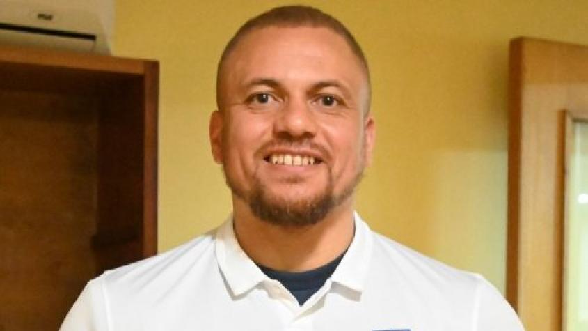 ¡Un hincha de lujo! Wes Brown fue a ver el último partido de Universidad Católica en Santa Laura