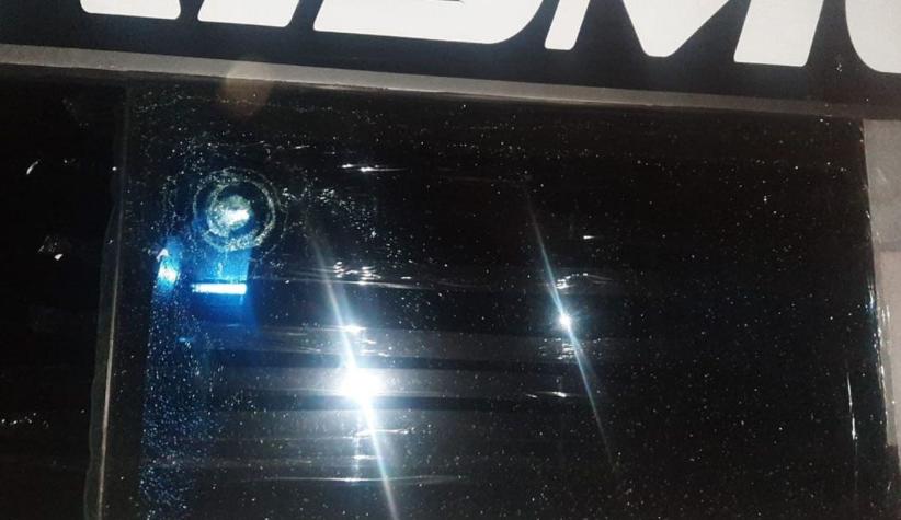 Se encienden las alarmas: Buses de Racing fueron baleados camino a Chile
