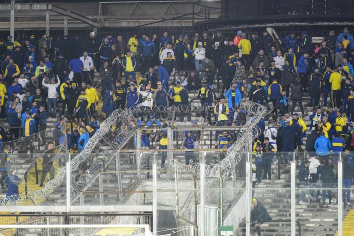 "Parece una cárcel": Hinchas de Boca Juniors se burlan del estadio Monumental de Colo Colo