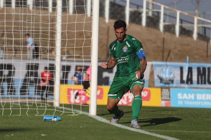 Un polémico penal de Gonzalo Sosa hunde a Magallanes y le da un respiro a Audax Italinao