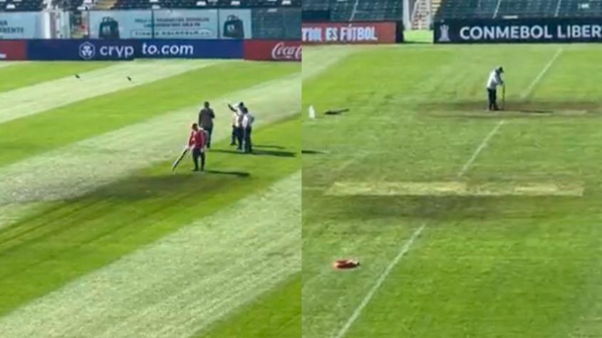 “Es un potrero”: El césped del Estadio Monumental se llena de críticas en la previa del duelo entre Colo Colo y Boca Juniors