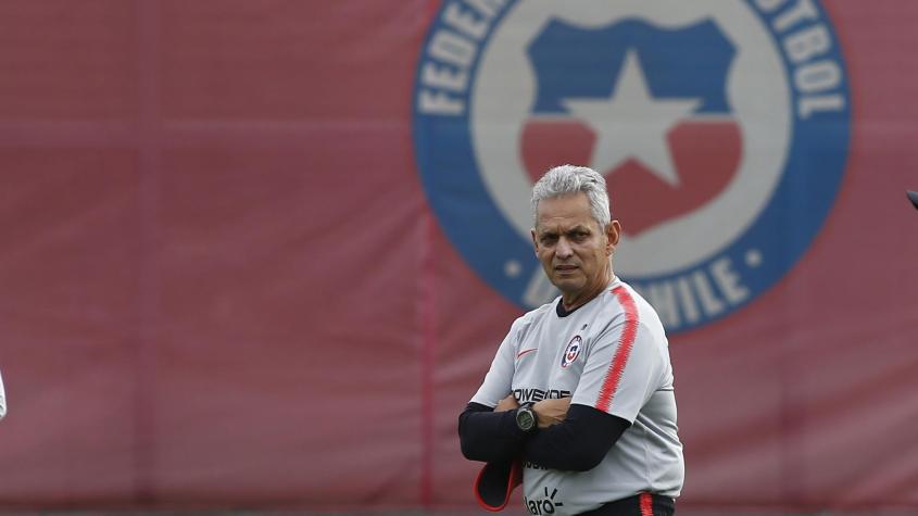 Reinaldo Rueda no se aburre de recordar a Chile y vuelve a contraatacar: "País ajeno..."