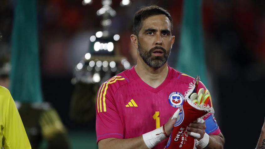 Claudio Bravo se abre a la posibilidad de salir del Betis y retirarse: "Si toca irse a casa, bien"