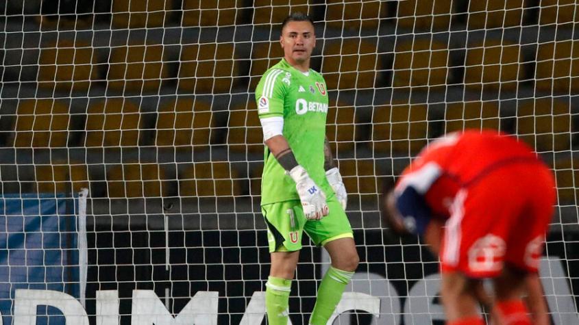 "Se comió el gol": Hinchas de la U destruyen a Cristóbal Campos por grosero error ante Coquimbo Unido
