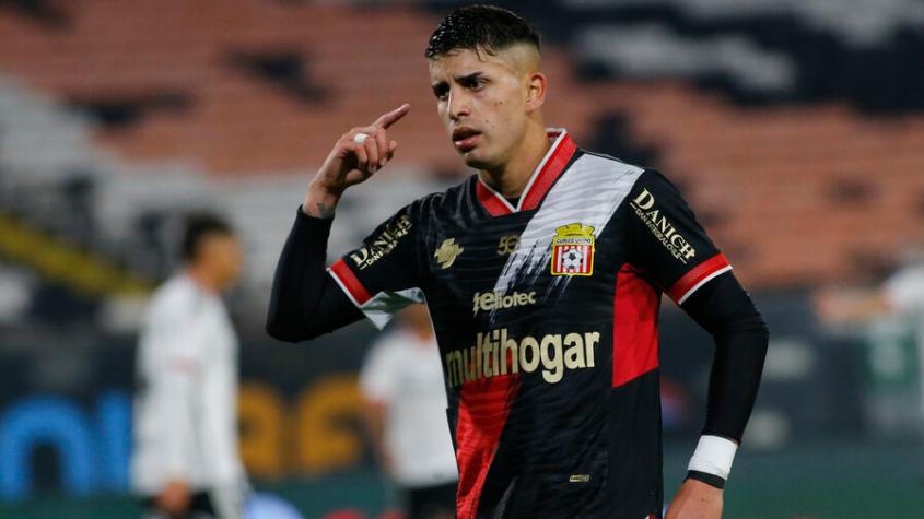 ¡Partido para el olvido! Colo Colo cayó ante Curicó Unido y se aleja del liderato del Campeonato Nacional