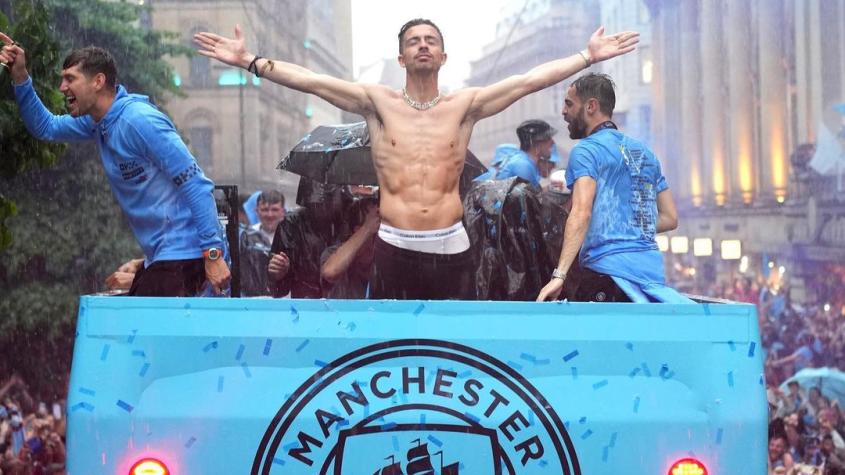 No todos quedaron contentos con Jack Grealish: en Inglaterra destrozan la mega fiesta del futbolista